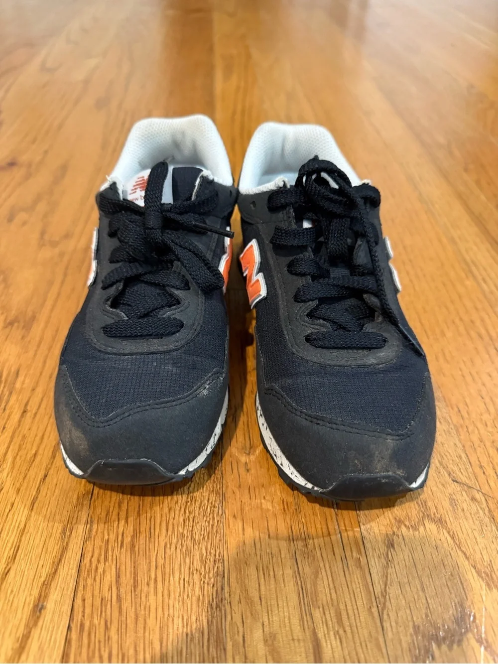 New Balance Kids Black and Orange Low-Top Sneakers